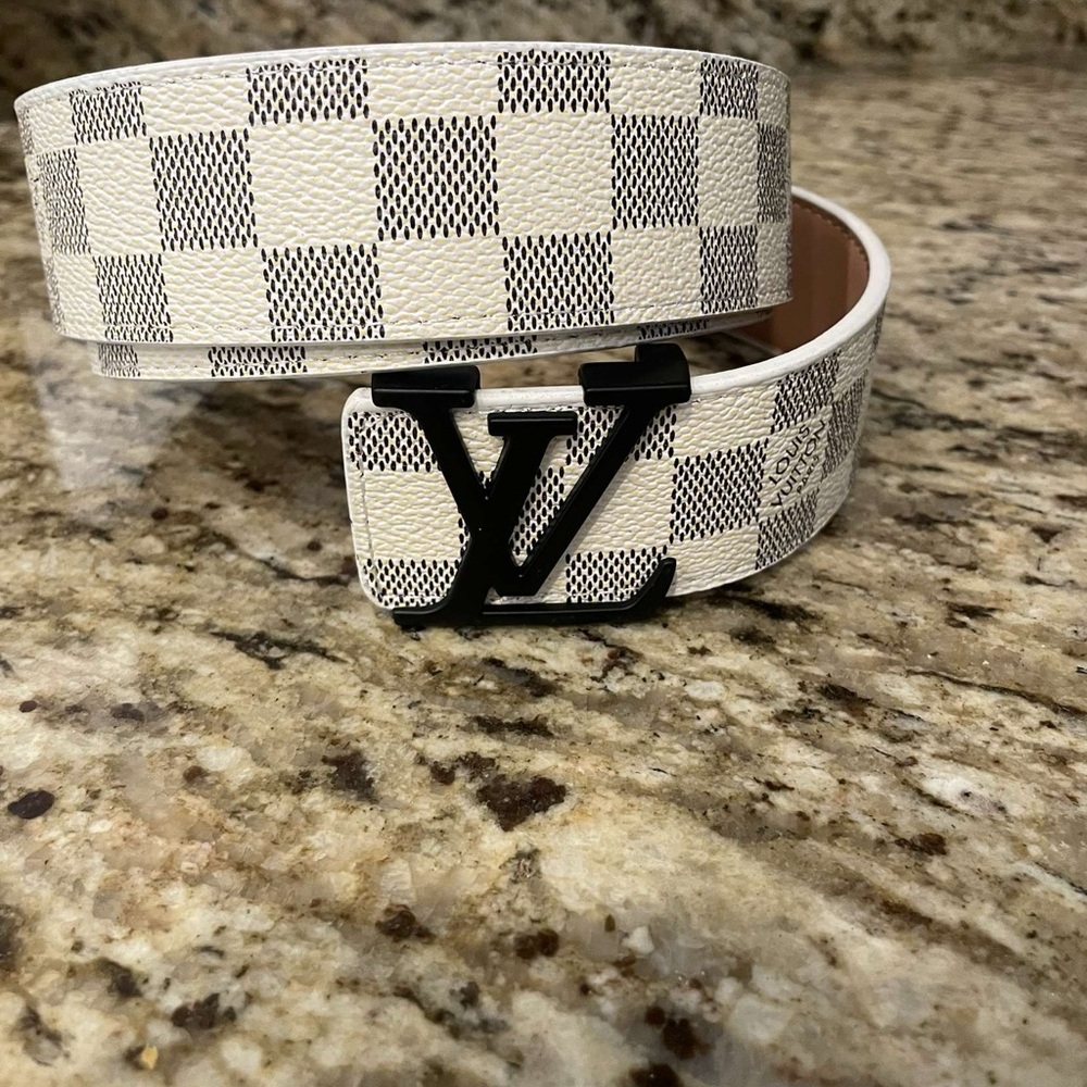 Louis Vuitton Cream Dust Bag with Blue Accents